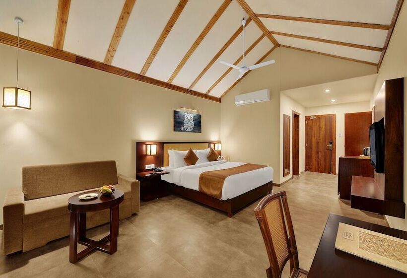 Отель The Fern Sattva Resort Polo Forest