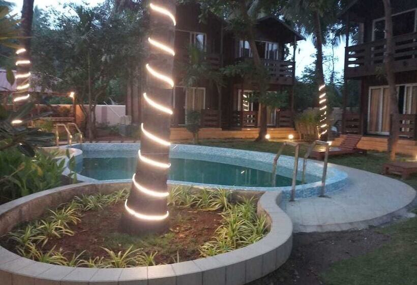 فندق Vinnca Woodvillas Beachfront Resort