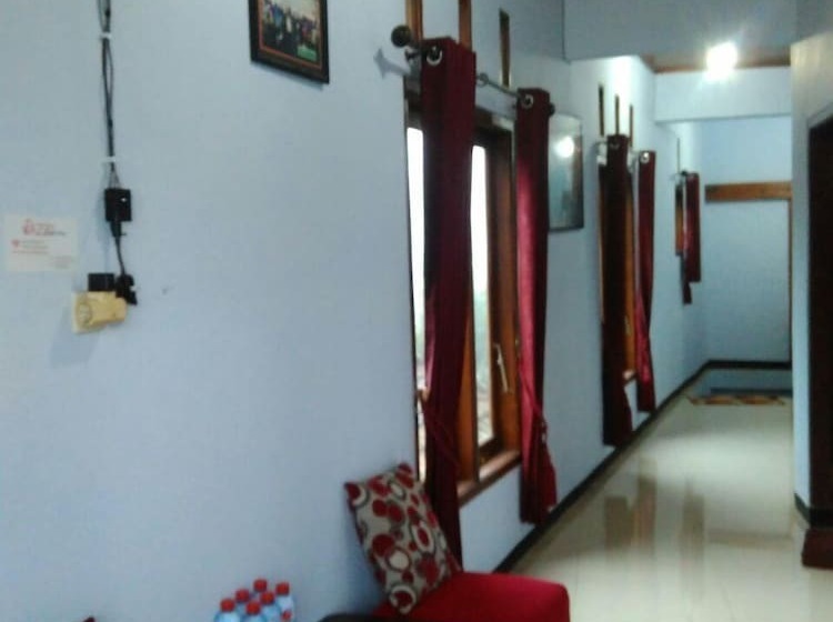 ペンション Jazzi Homestay
