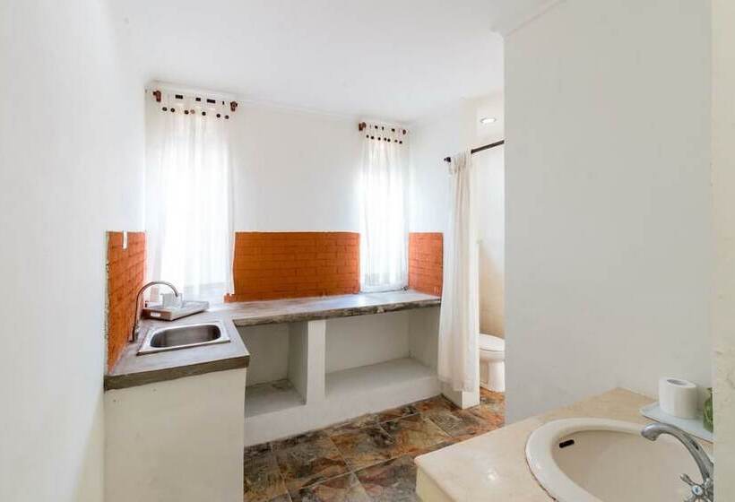 پانسیون Kelapa Guest House