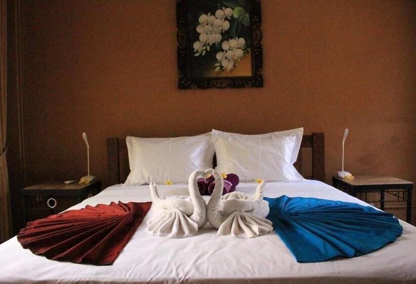 Пансион Klipes Guest House