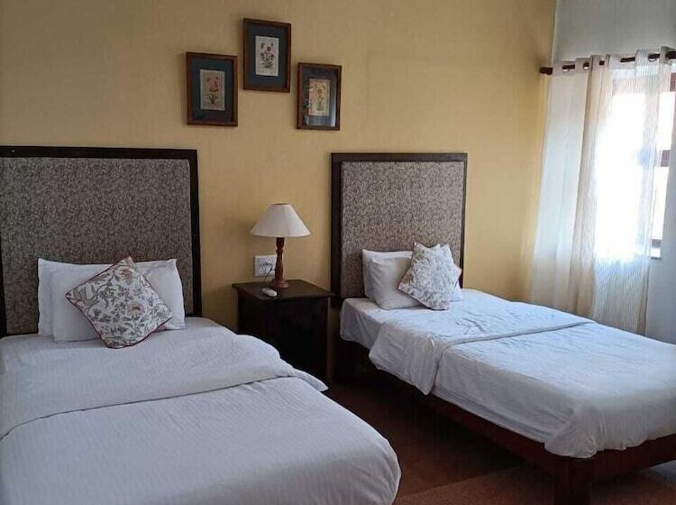 منتجع Ghanerao Jungle Lodge