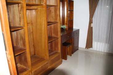 تختخواب و صبحانه Toekad Ayung Villa