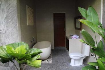 تختخواب و صبحانه Toekad Ayung Villa