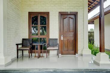 هتل Astiti Graha Tanah Lot By Oyo Rooms