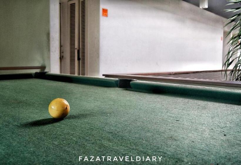 هتل Flat06. Cipete