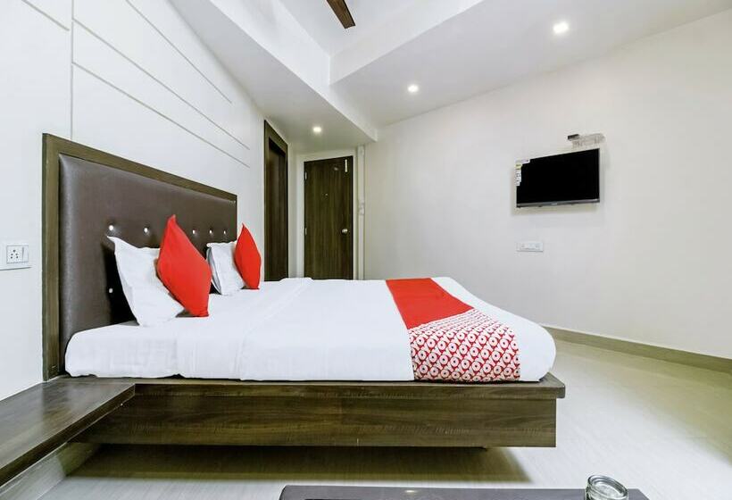 酒店 Kalyan Nx By Oyo Rooms