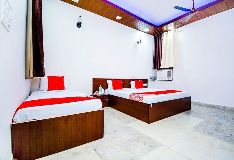 فندق Mubarak By Oyo Rooms
