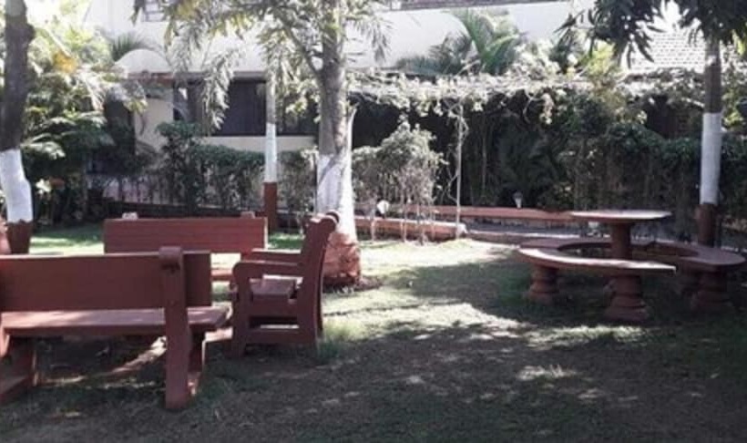 هتل Shyam Farm House And Resort