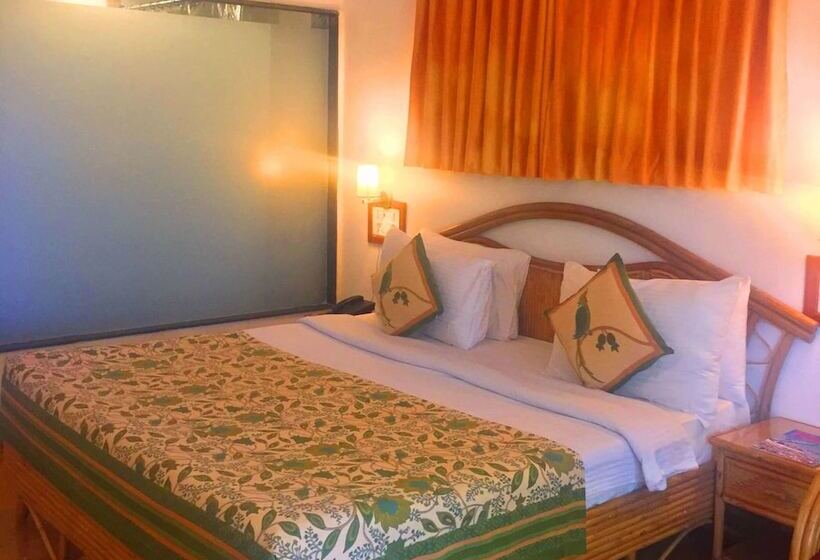 فندق The Yash Resort