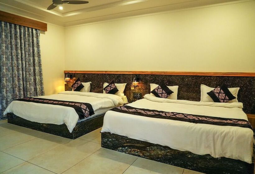 酒店 Van Vihar Farm & Resort