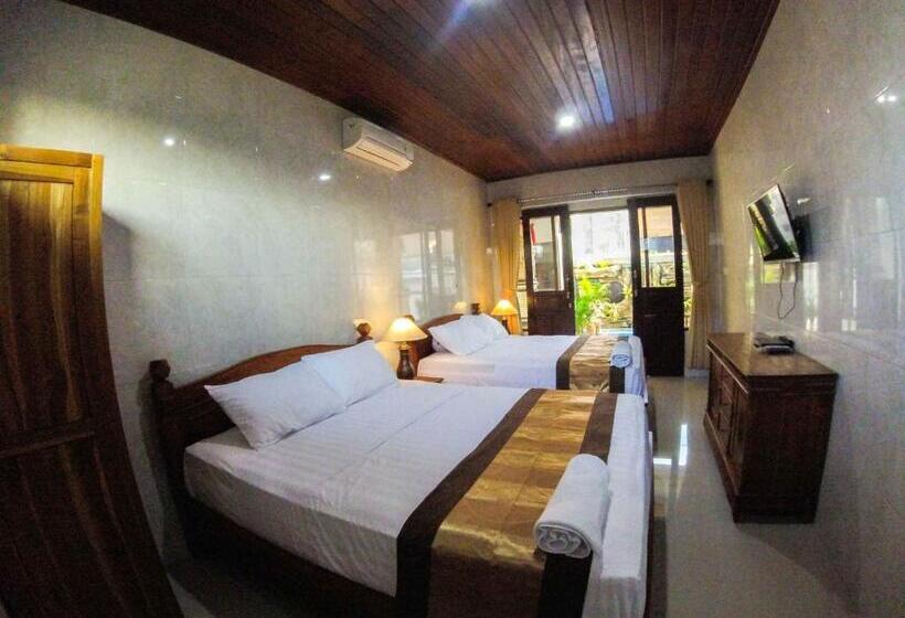 펜션 Adi Homestay