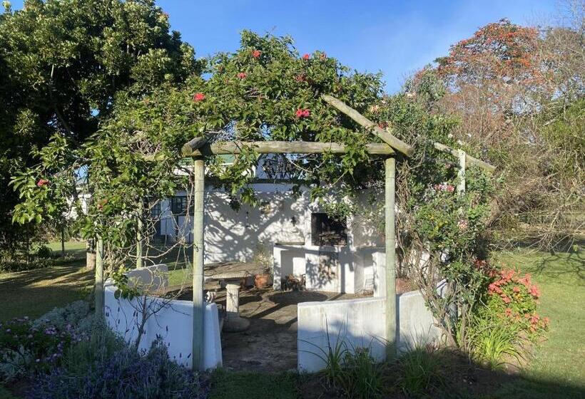 פנסיון Kingston Farm