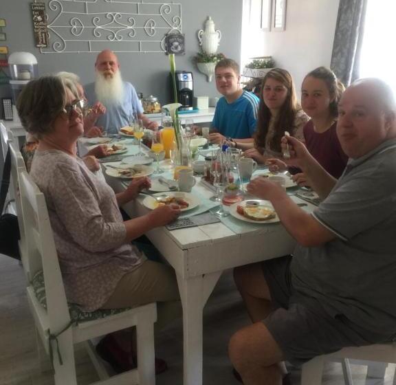 مبيت وإفطار 57 On Wellington Accommodation