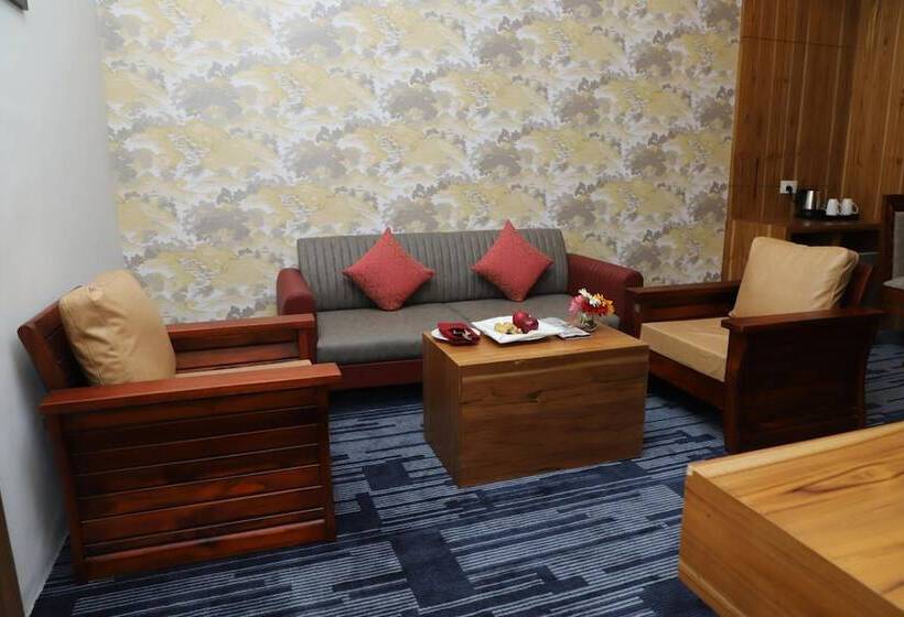 호텔 Regenta Inn Morbi