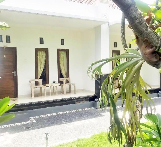펜션 Lagriya Guest House