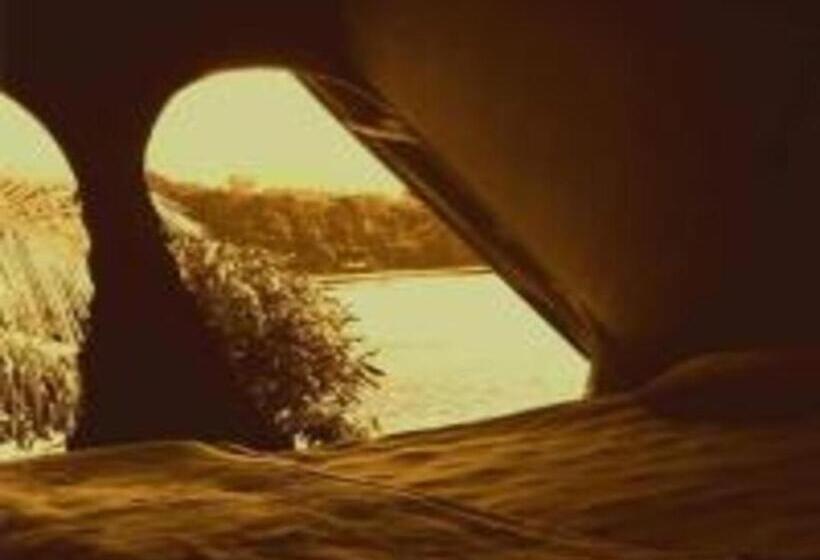 پانسیون Laster Jony S