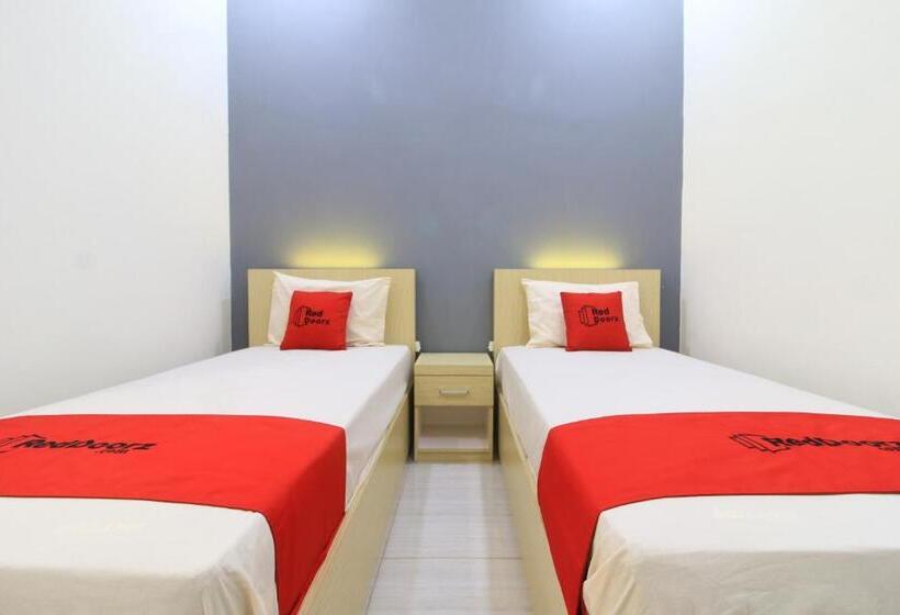 بنسيون Reddoorz At Hotel Putra Perdana Klaten