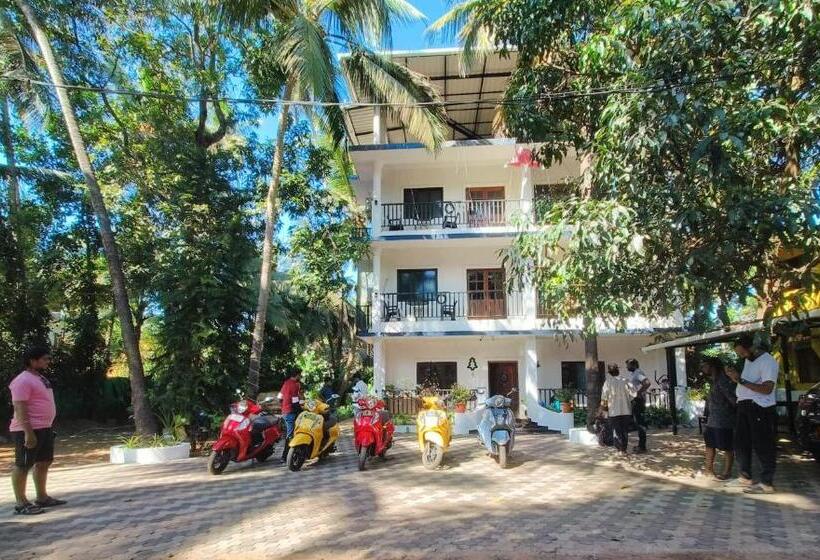 펜션 Sabinas Goa