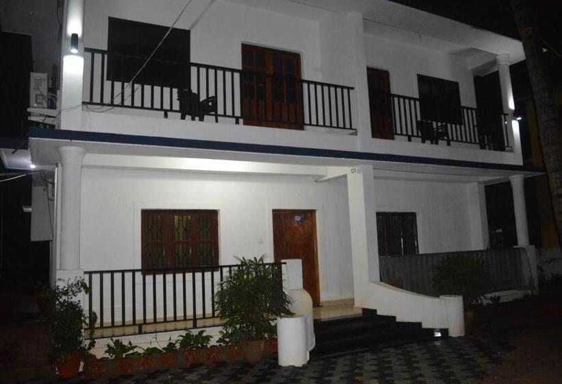 펜션 Sabinas Goa