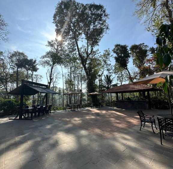 渡假胜地  Machaan Wilderness Lodge Nagarahole