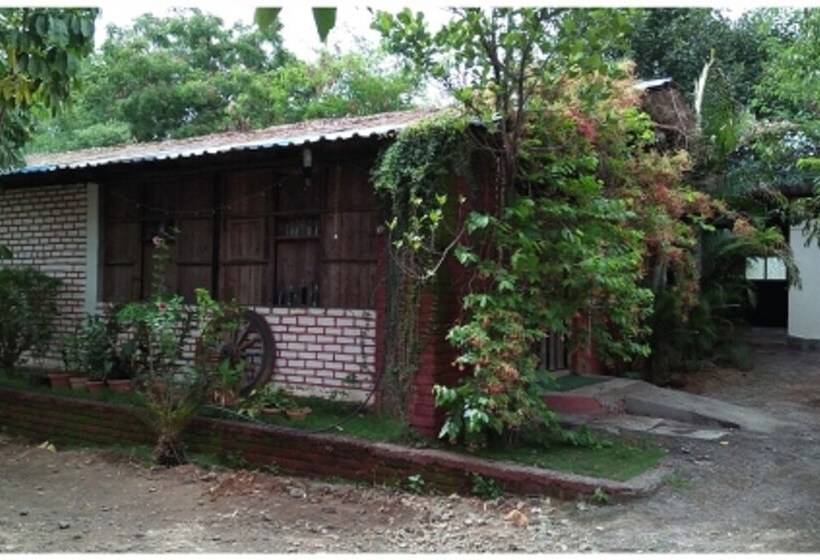 리조트 Sadabahar Moments   Hostel