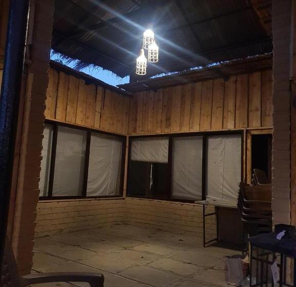리조트 Sadabahar Moments   Hostel