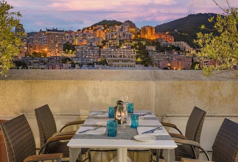 Ac Hotel Genova By Marriott
