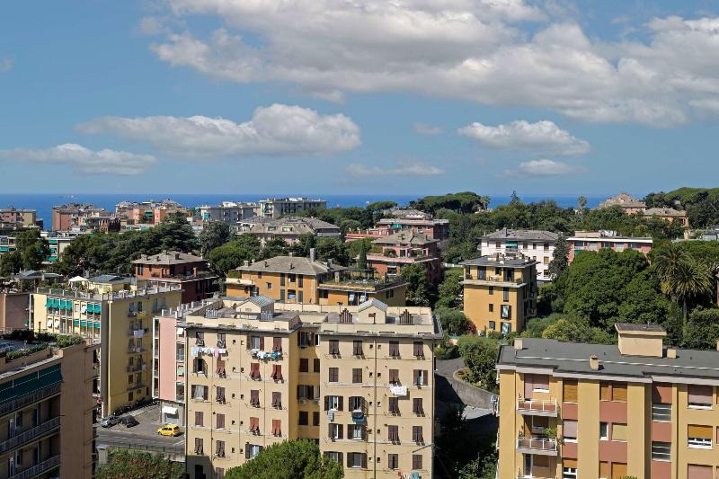 Ac Hotel Genova By Marriott