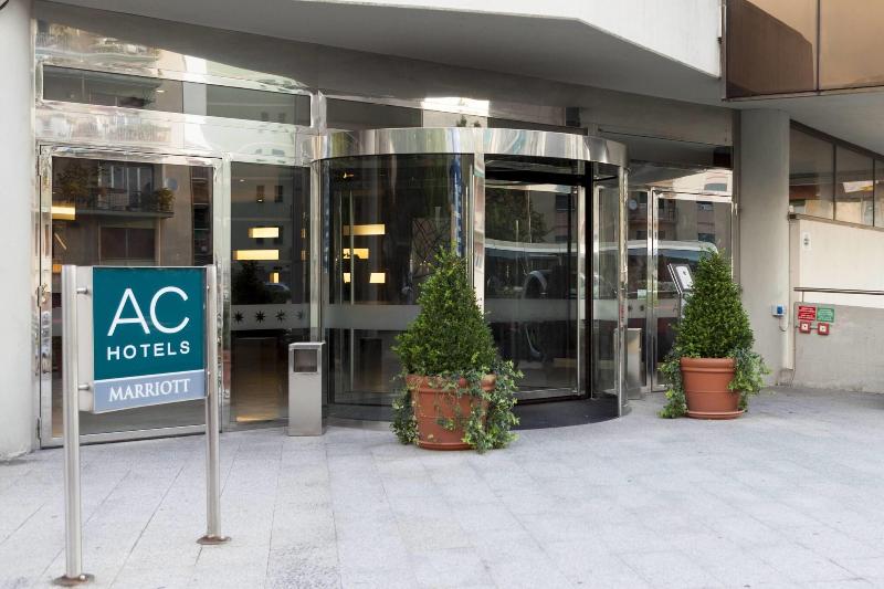 Ac Hotel Genova By Marriott