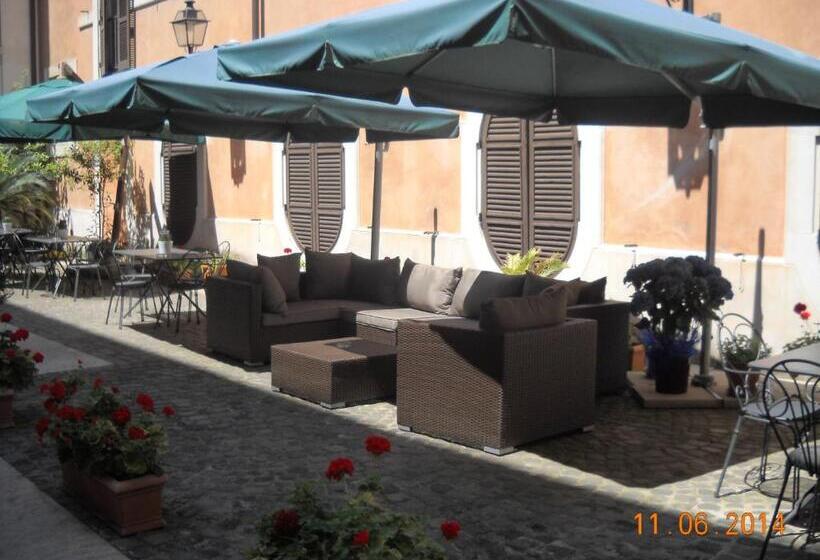 Fotos del hotel Relais Hotel Antico Palazzo Rospigliosi:  46