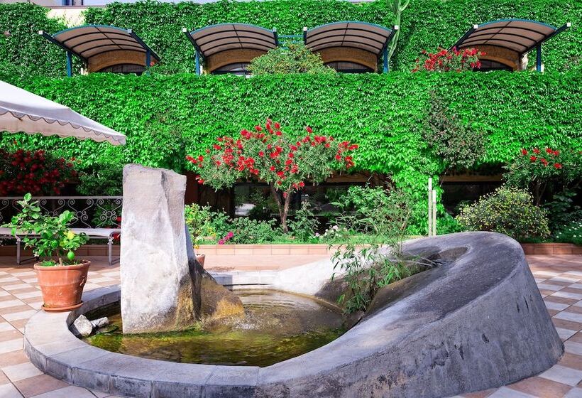 هتل Caesar Palace