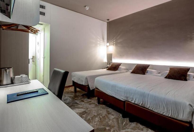 Fotos del hotel Canova:  4