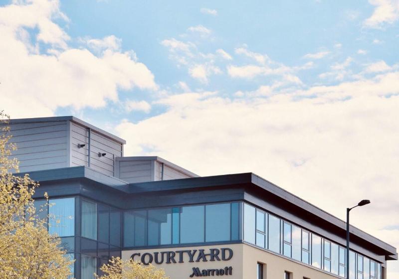 هتل Courtyard By Marriott Glasgow Airport