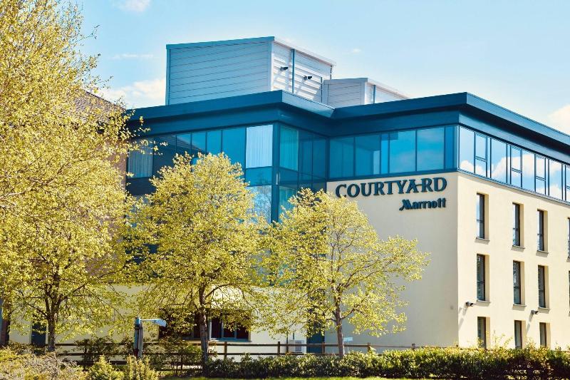 هتل Courtyard By Marriott Glasgow Airport