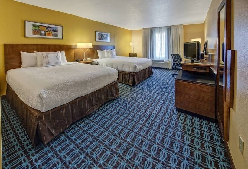 هتل Fairfield Inn & Suites Orlando Near Universal Orlando Resort