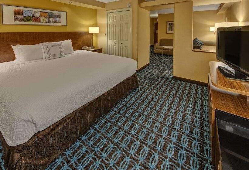 هتل Fairfield Inn & Suites Orlando Near Universal Orlando Resort