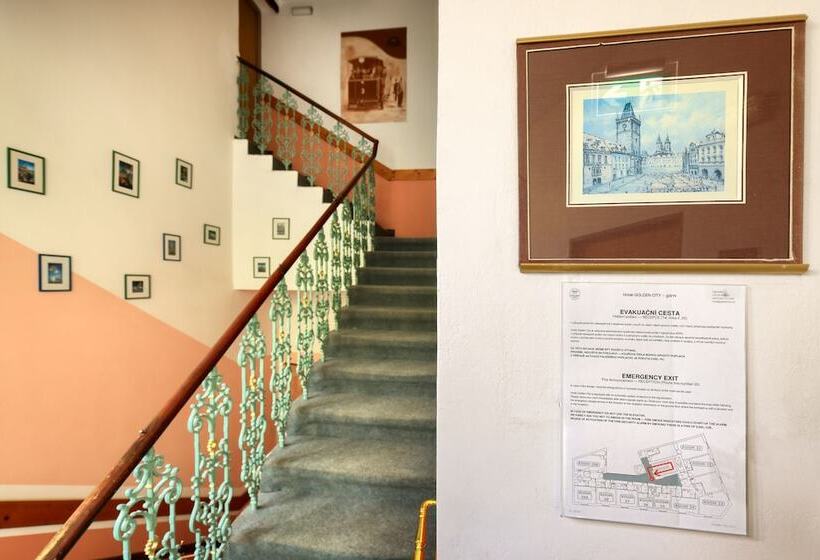 Fotos del hotel Golden City Garni:  27