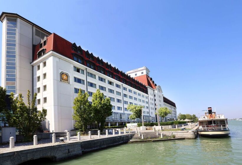 Szálloda Hilton Vienna Danube Waterfront