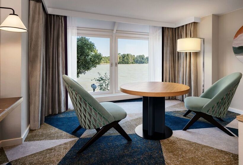 Hotel Hilton Vienna Danube Waterfront