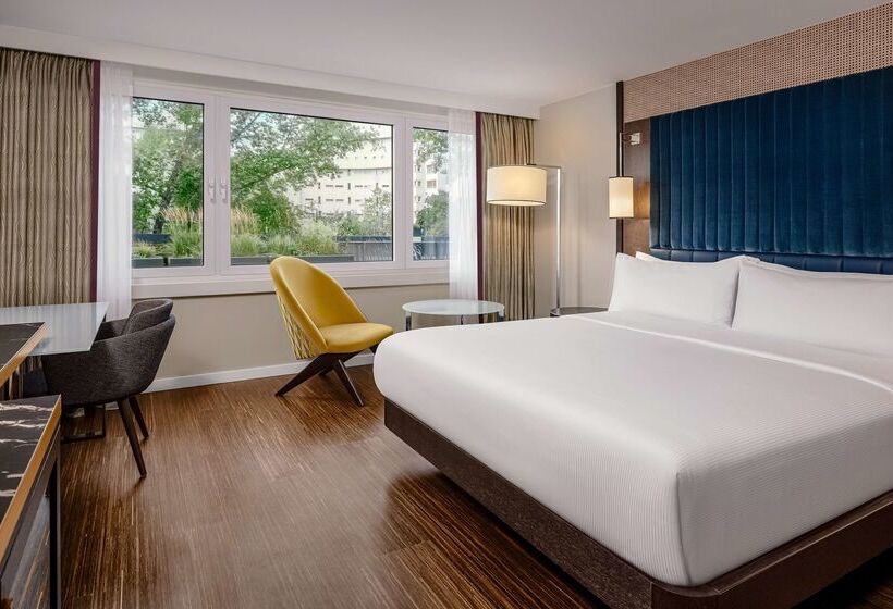 فندق Hilton Vienna Danube Waterfront