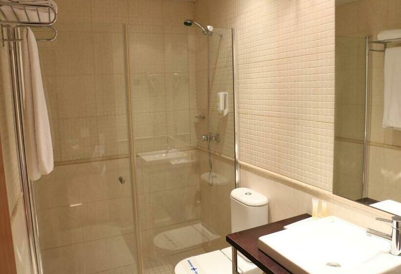 Hotel Hlg Citypark Sant Just en