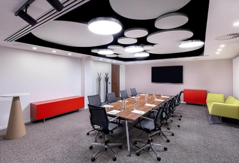 Fotos del hotel Holiday Inn Prague, An Ihg:  39