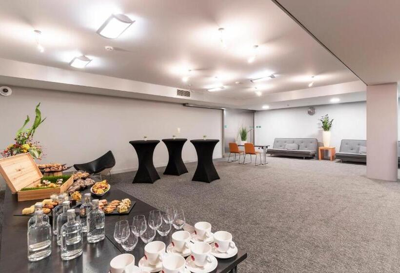 Fotos del hotel Holiday Inn Prague, An Ihg:  50