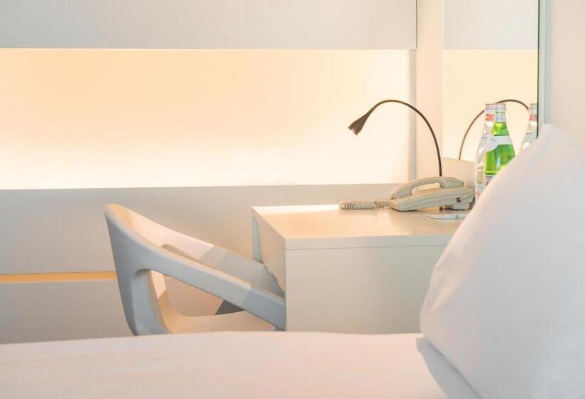Fotos del hotel Holiday Inn Vilnius, An Ihg:  26