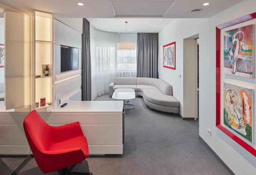 Fotos del hotel Holiday Inn Vilnius, An Ihg:  37