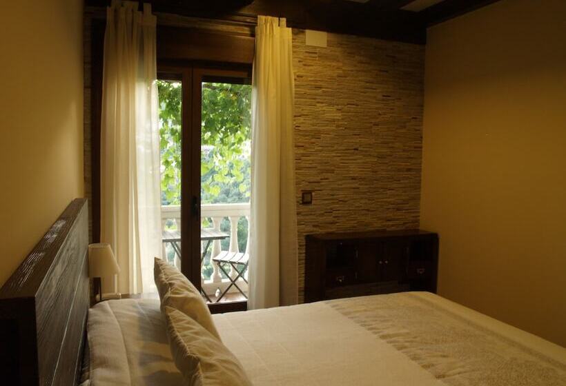 هتل Hostal El Cerro Only Adults
