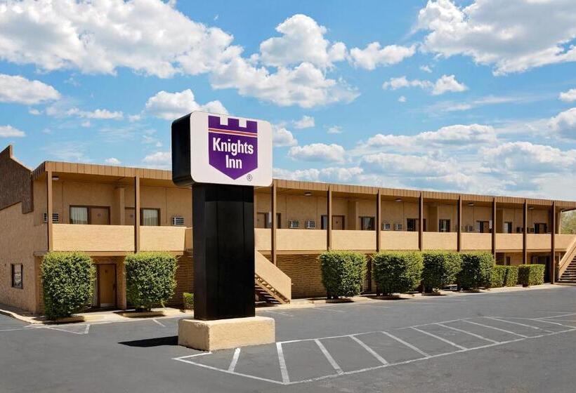 فندق Knights Inn Page