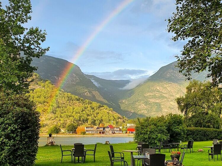 Hotel Lærdal