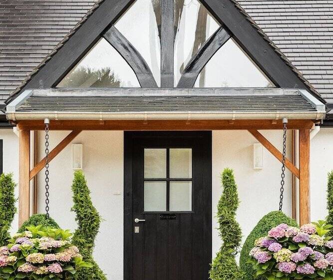 هتل Manoir Du Dragon